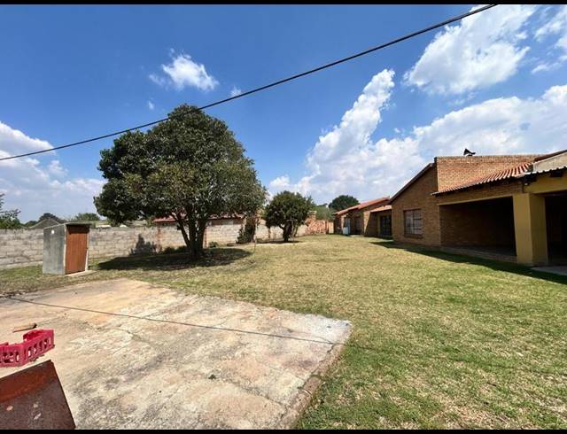 3 BEDROOM HOUSE FOR SALE IN DUNNOTTAR